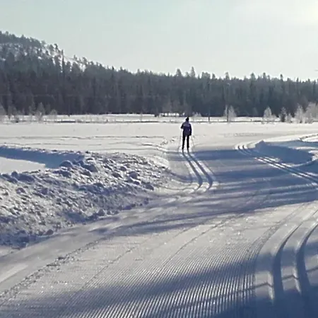 Nyaraló Arctic River