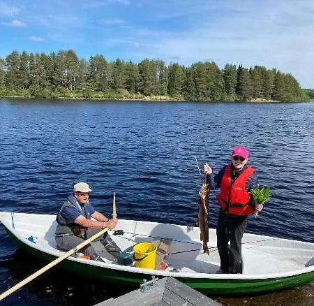 Arctic River Nyaraló